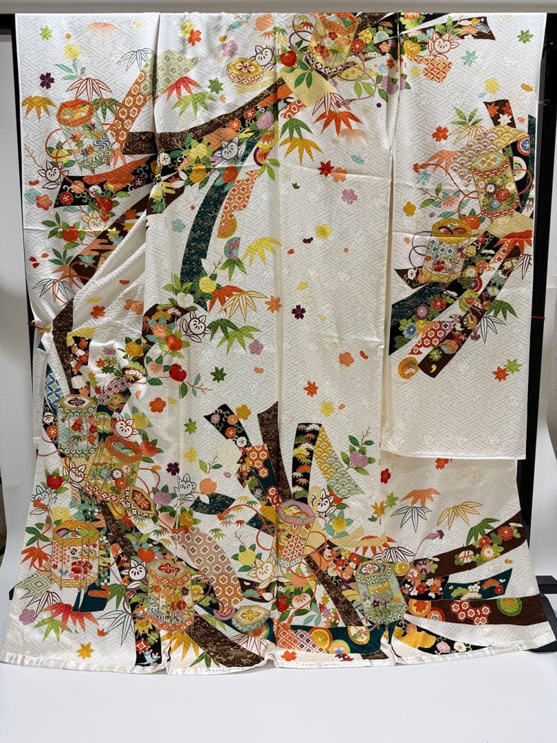 【1/26迄の出品】新品【吉澤織物】板場友禅 振袖 白地 古典 未仕立 三越取扱