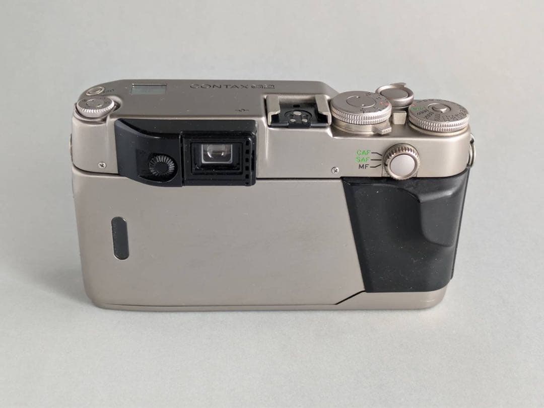 CONTAX G2 レンジファインダーカメラ シルバー