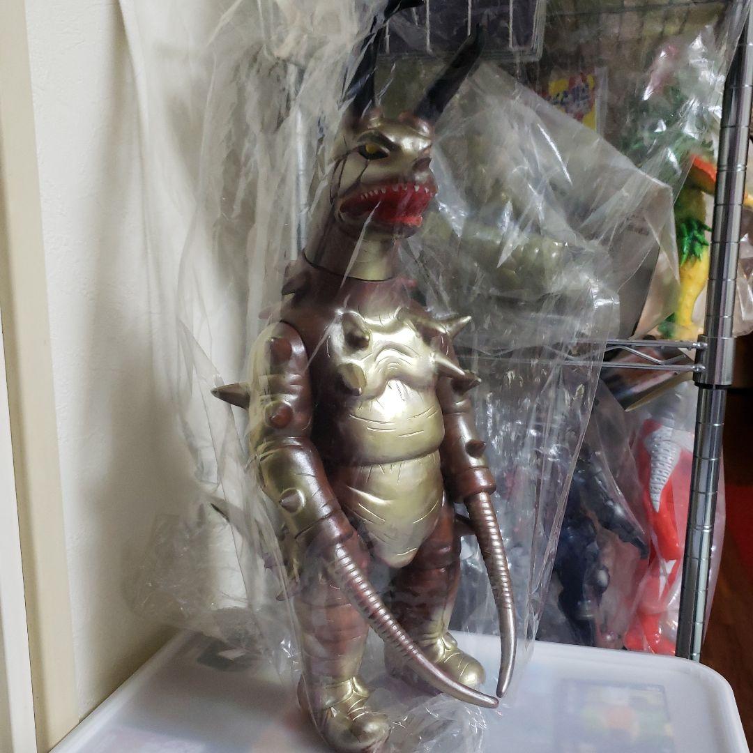 マーミッド　ジャンボソフビ　ウルトラマン怪獣　グドン　金色 　ブラウン　肌色