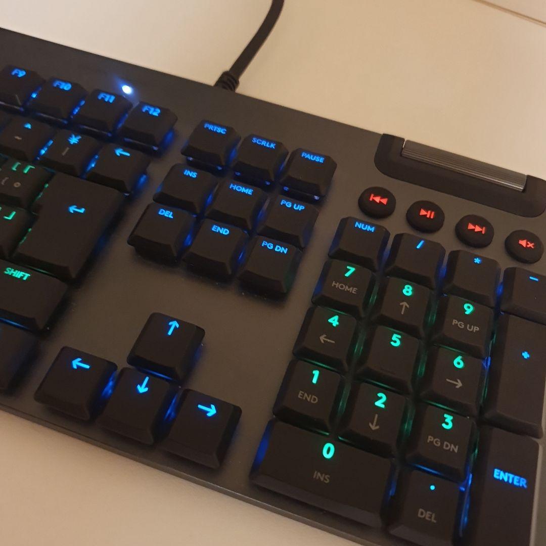 Logicool G813 メカニカルキーボード LINEAR