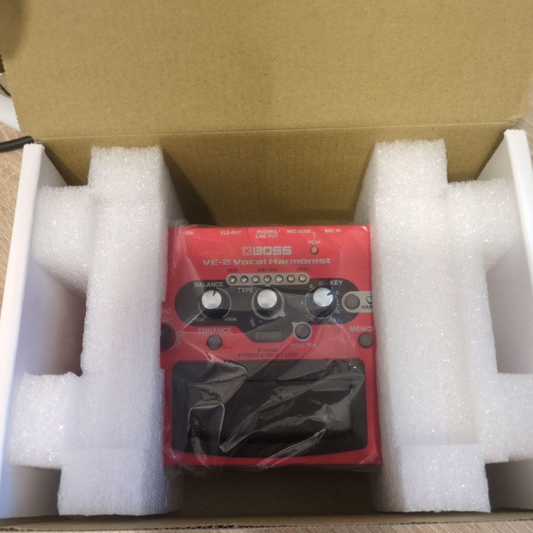 BOSS VE-2 Vocal Harmonist レッド
