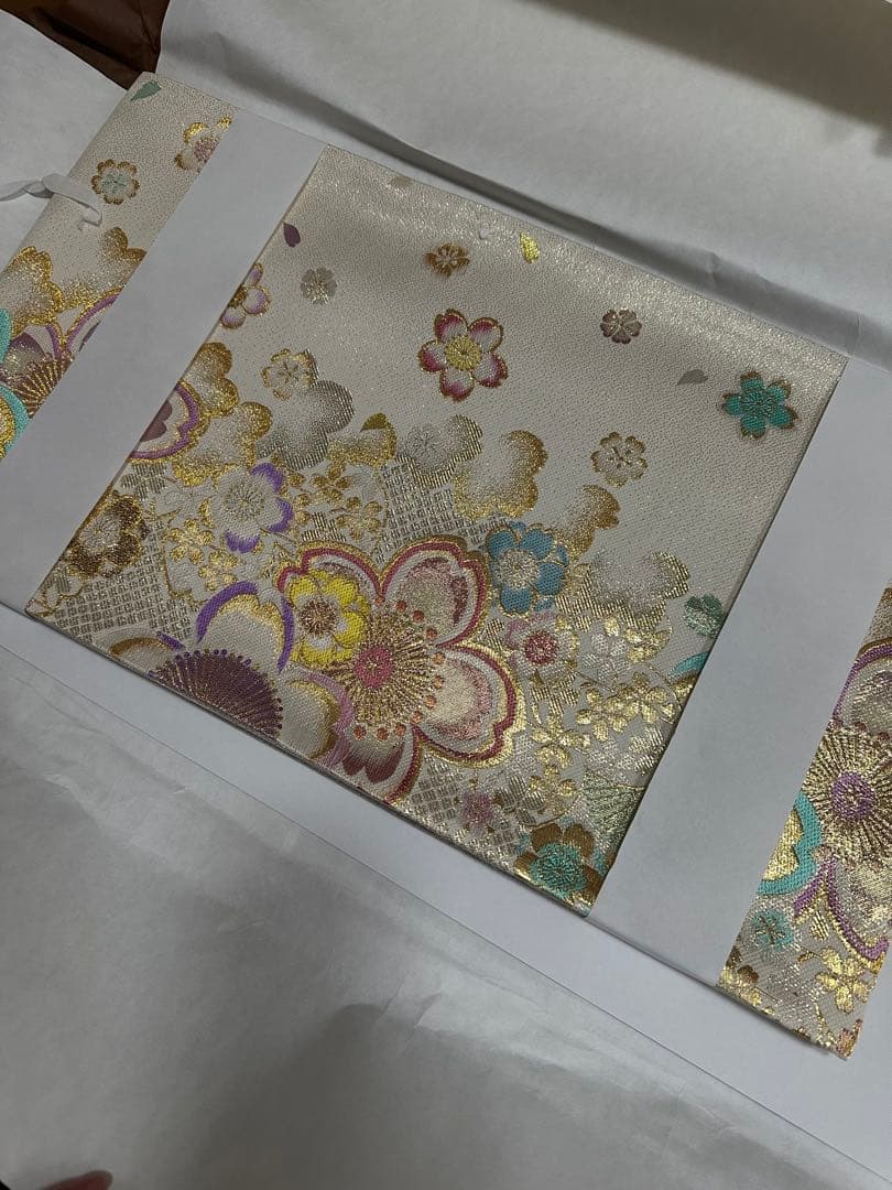 花柄の振袖フルセット(下駄・カバン付)