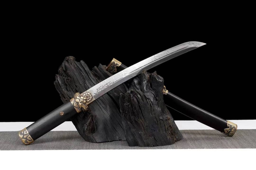 逆虎 短刀 稽古 鎧通し 刀装具 日本刀 模造刀 武具 舞踊刀 本格居合刀