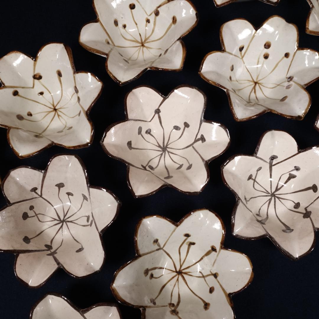 尾形乾山写しの逸品① 百合形向付6客