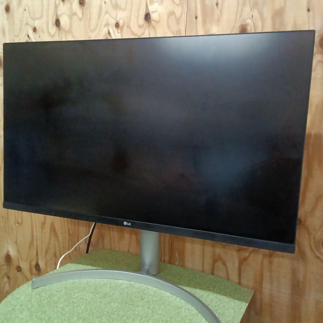 TOMO31.5インチ4K液晶モニターLG32UN550-W ②