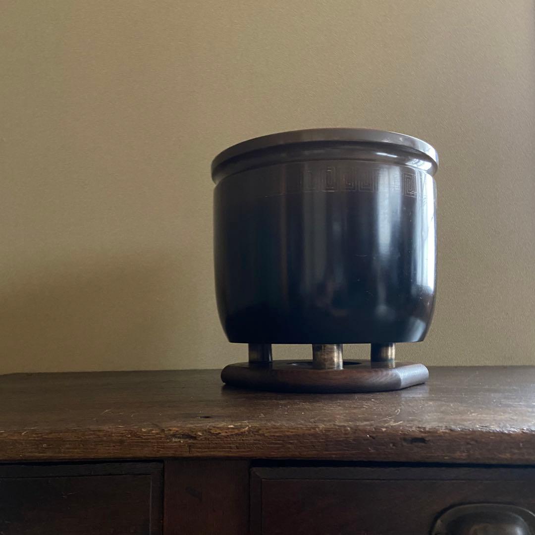 唐銅製　脚付火鉢　木製台付き　共箱　骨董　茶道具