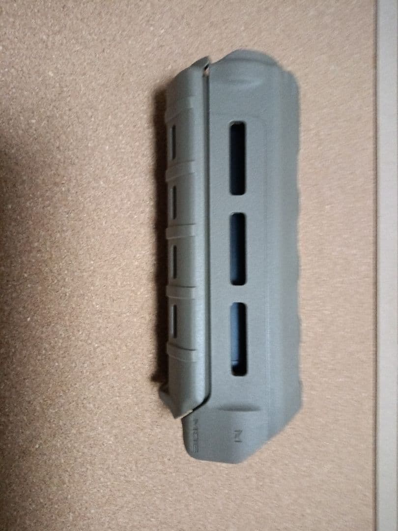 トイガン MOE M-LOK Hand Guard Carbine Length FDE