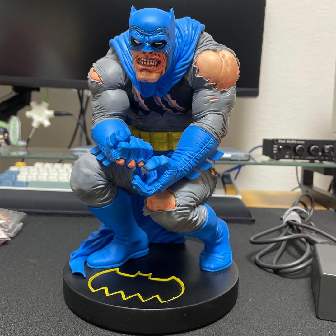 dcコレクティブルズ バットマン ザ・ダークナイトリターンズ スタチュー