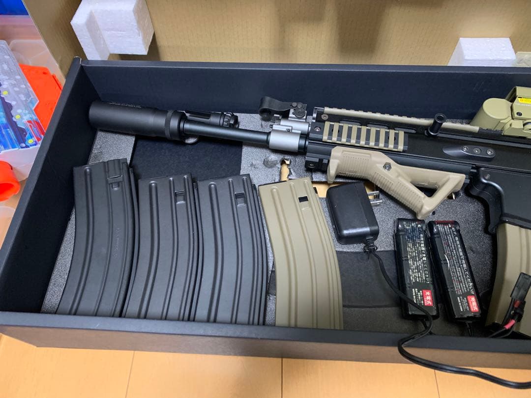 東京マルイ SCAR-L 次世代電動ガン　室内撃ちのみ　オプション多数！
