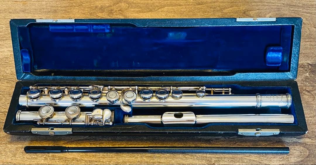 総銀製ムラマツフルート ハンドメイド 1900番台 歴史的ヴィンテージ楽器 美品