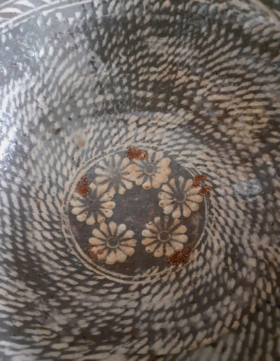 【本物保証！】朝鮮古美術　朝鮮古陶磁器　古玩　李朝花三島　刷毛目　茶碗　茶道具