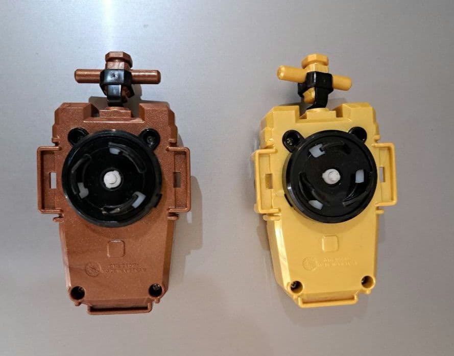 ベイブレードx G2大会 入賞景品 ストリングランチャー ゴールド +ブロンズ