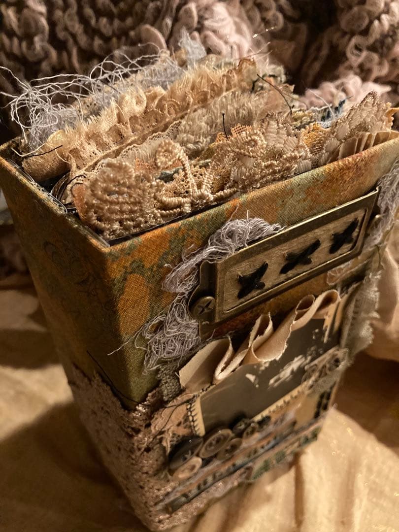 男前ジャンクジャーナル　雑記帳　数字　革タグ　ペイント　アンティーク