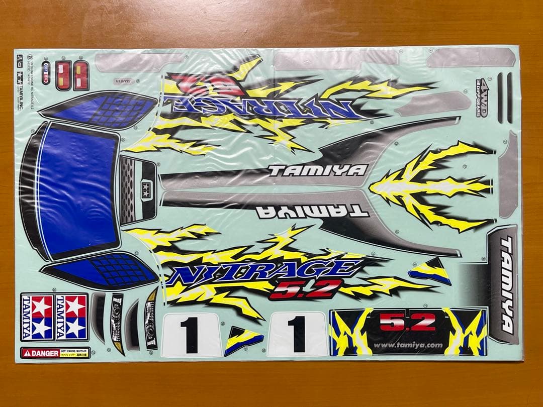 タミヤ　エンジンRCカー　1/8 RCEナイトレージ5.2 組み立てキット