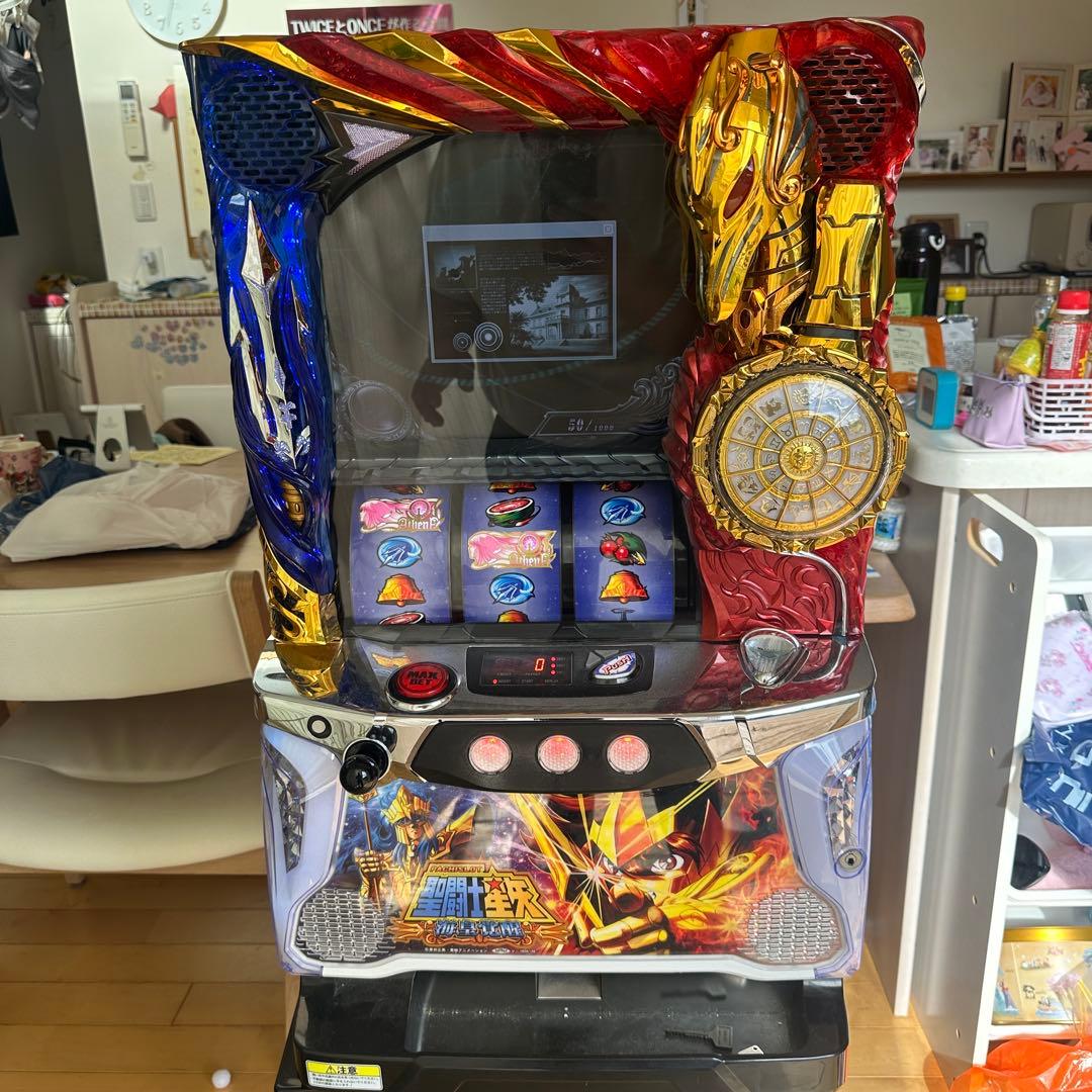 三洋物産 スロットパチスロ 聖闘士星矢 海皇覚醒 メダル不要機搭載