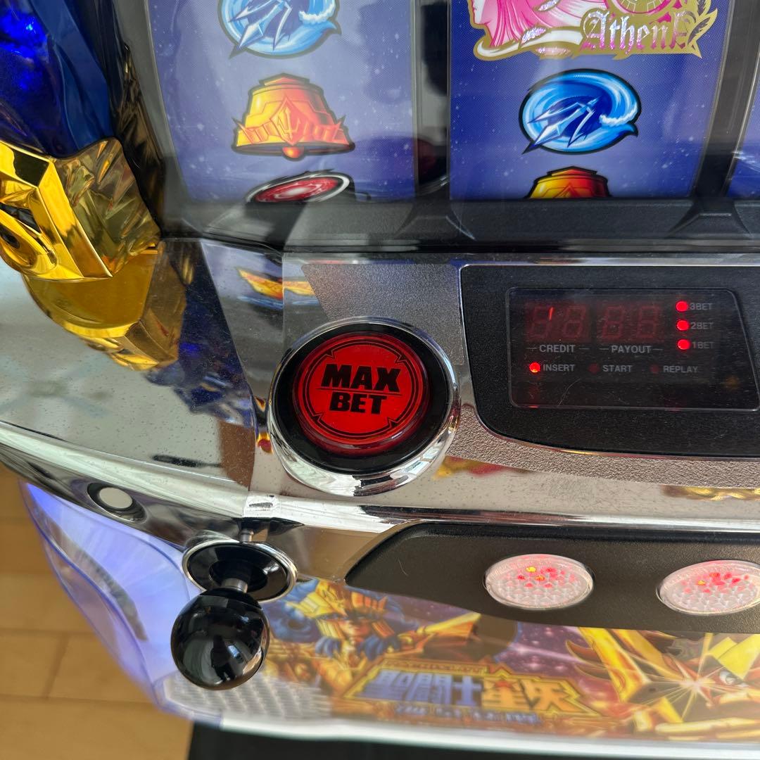 三洋物産 スロットパチスロ 聖闘士星矢 海皇覚醒 メダル不要機搭載