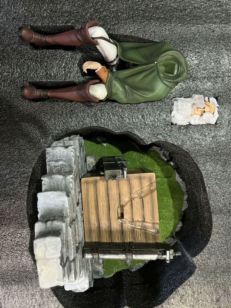 進撃の巨人 リヴァイ·アッカーマン ガレージキット ガレキ スタチュー⑥