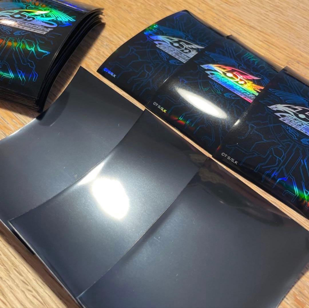 遊戯王　新品未使用　5d’s 竜の紋章　スリーブ　青　ブルー　40枚　5ds