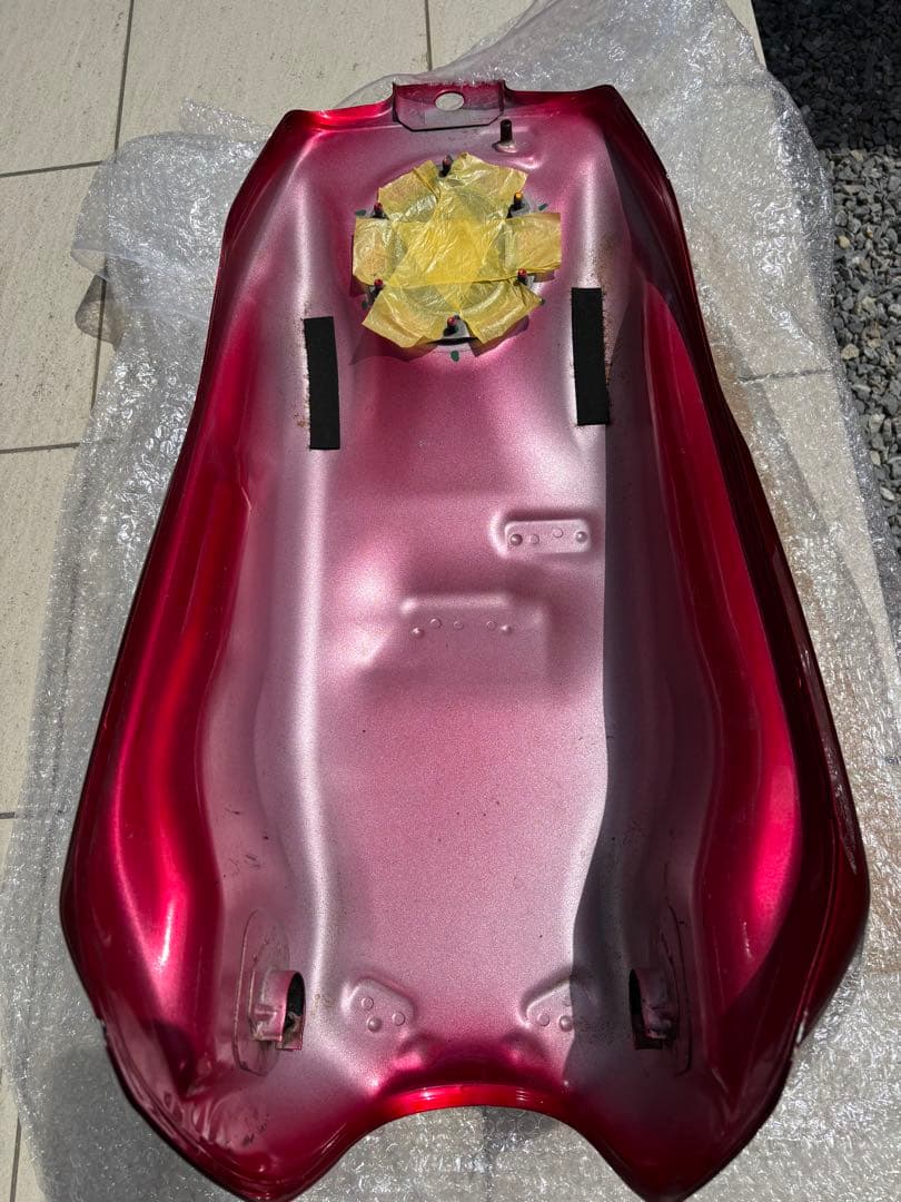 ホンダ CB1100 タンク　キャンディーグローリーレッド