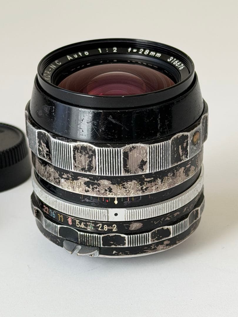 Nikon Nikkor-NC 28mm f2レンズ
