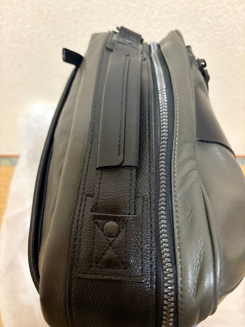 【美品】BRIEFING 【限定品】LEATHER TRINITY LINER