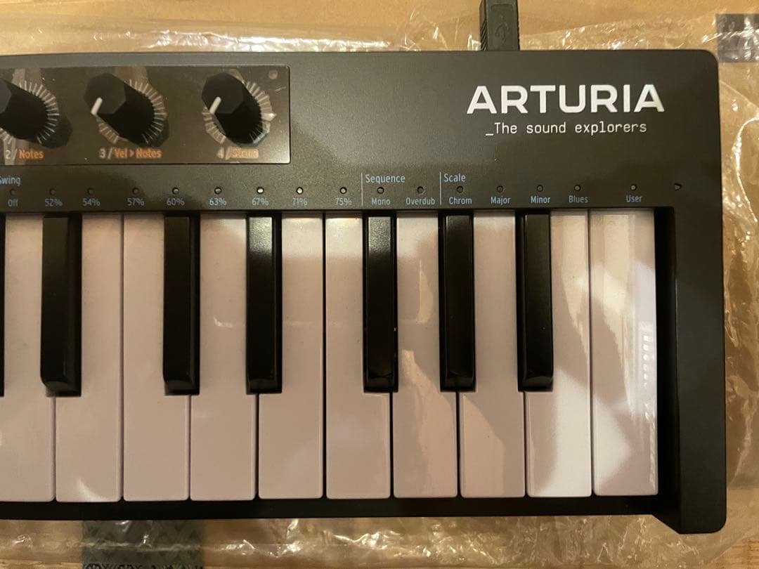 ARTURIA KEYSTEP 37 BLACK EDITION 限定品