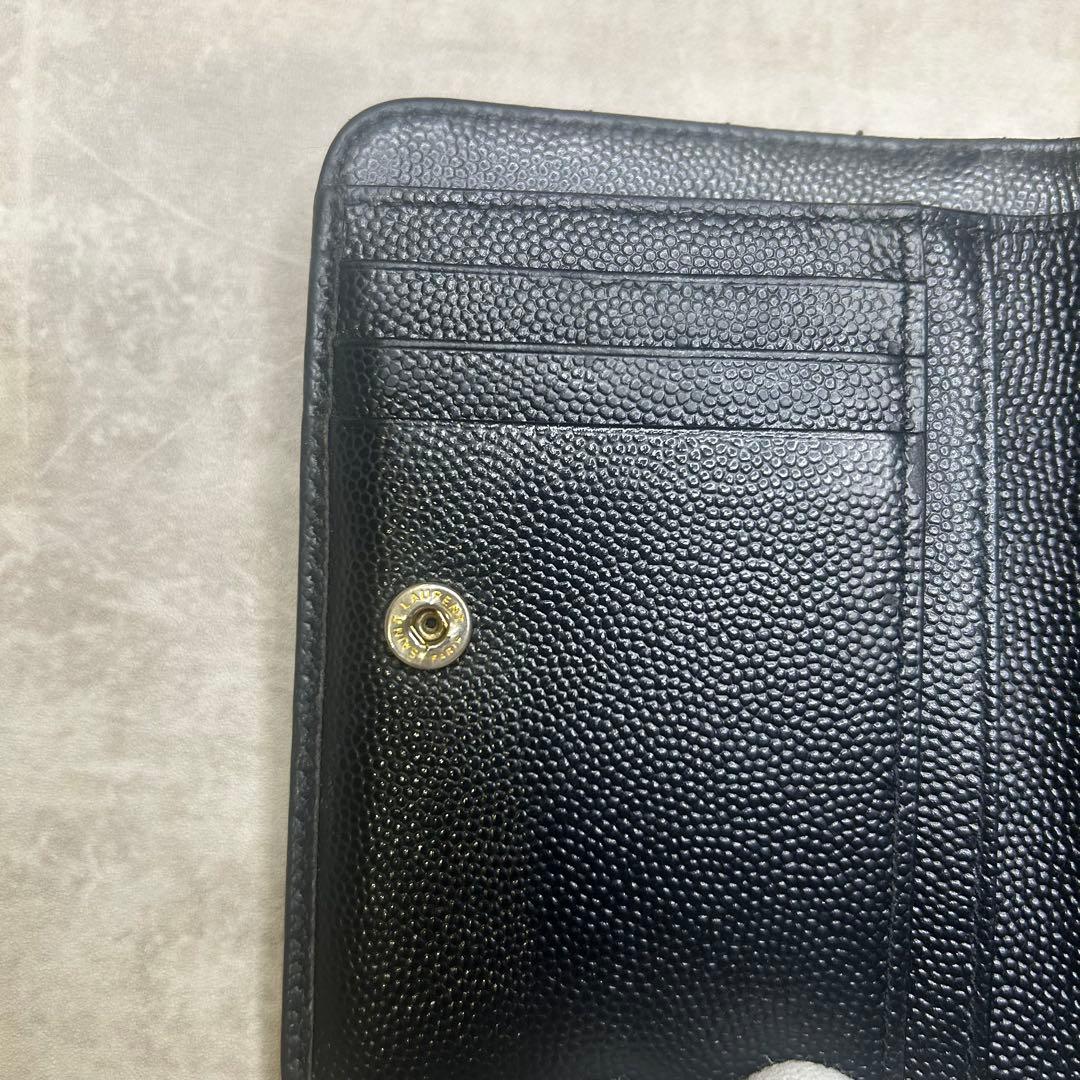 【インポートブランドコレクションk】二つ折り財布