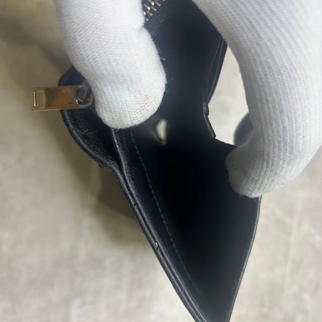 【インポートブランドコレクションk】二つ折り財布