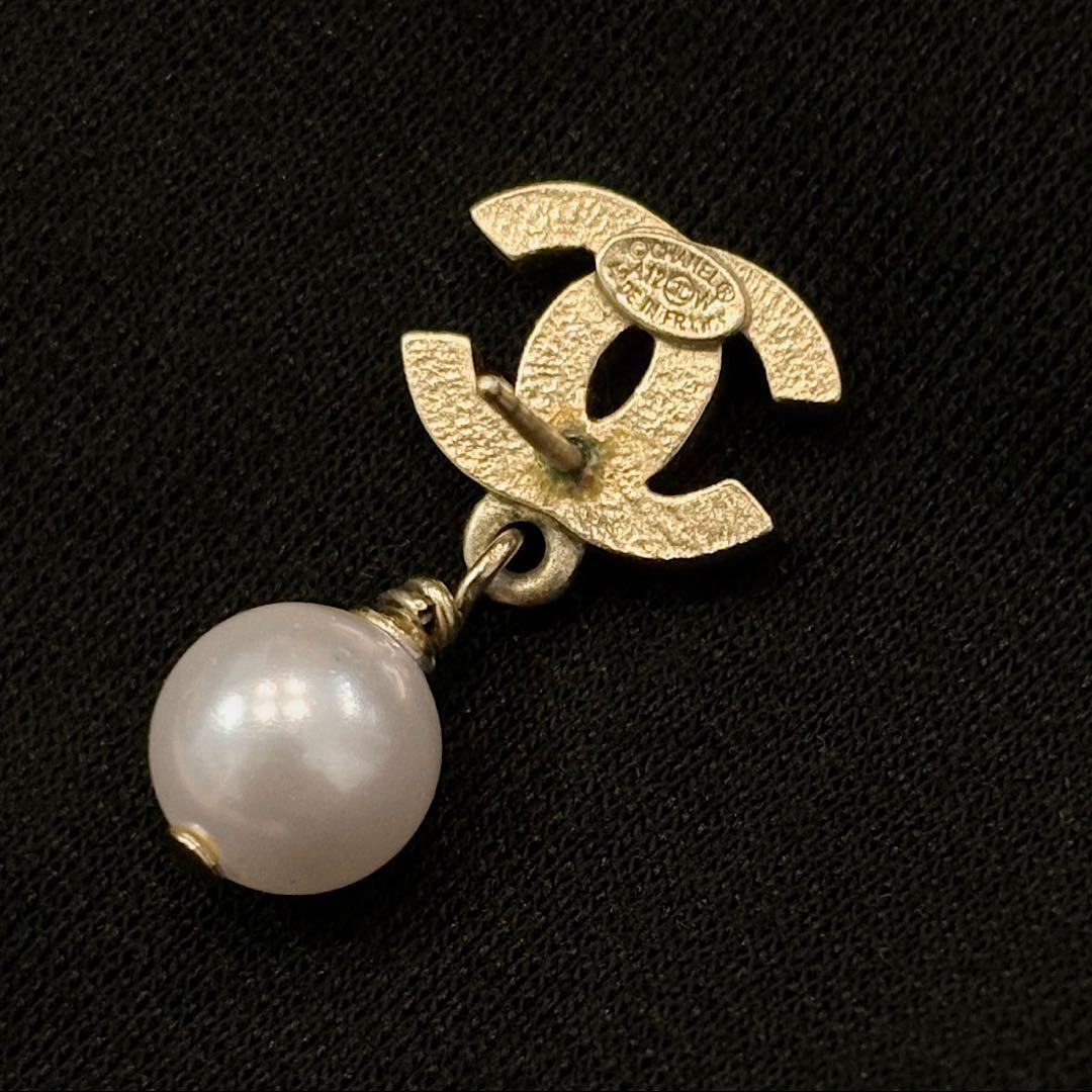 CHANEL ピアス パール シャネル シャンパンゴールド ココマーク