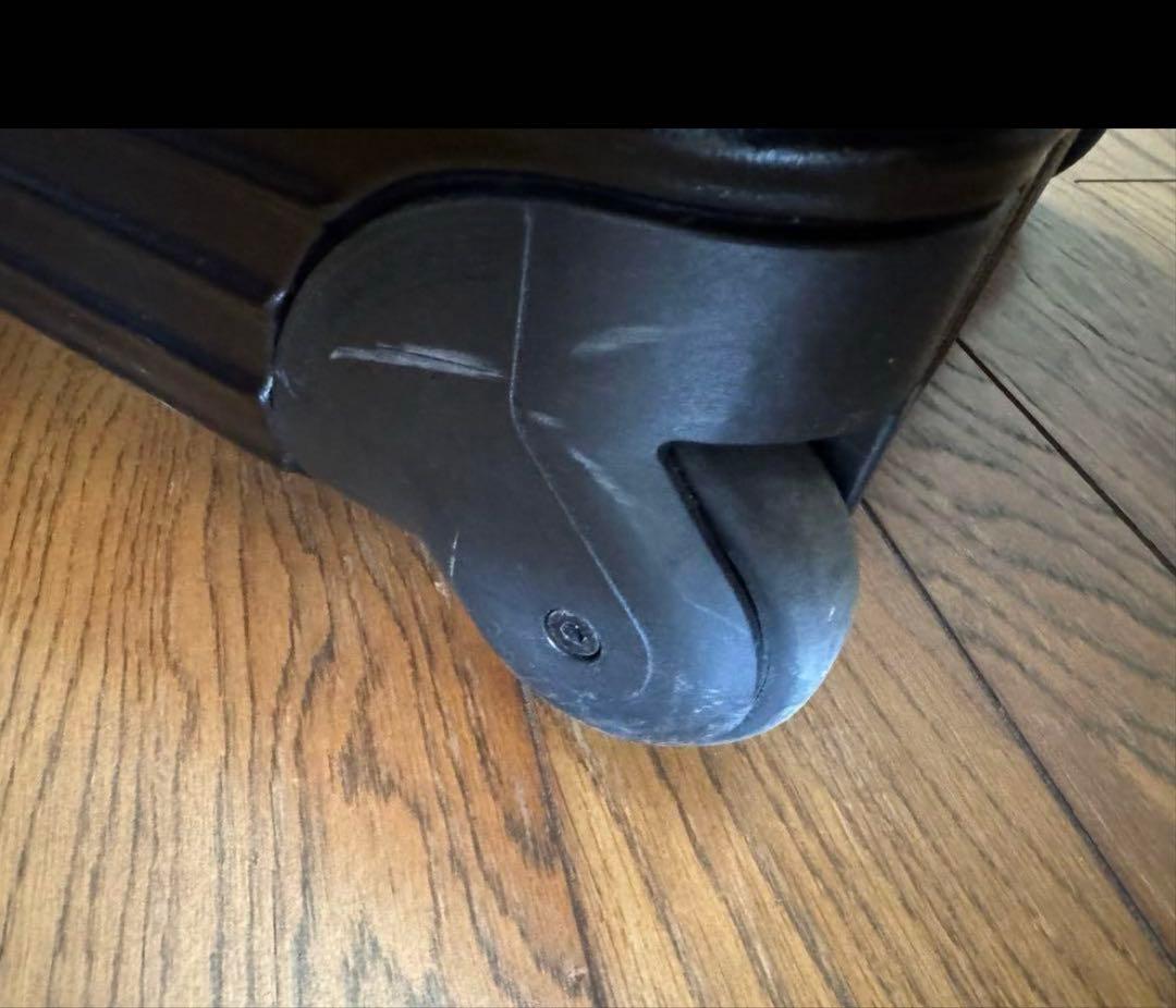 最終値下　美品　リモワ　サルサ　35L 2輪　機内持込可　ブラック