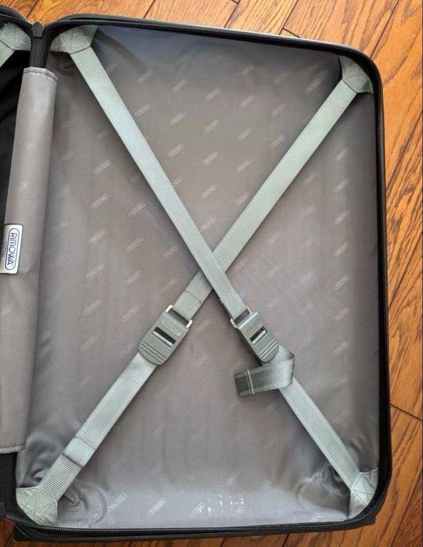 最終値下　美品　リモワ　サルサ　35L 2輪　機内持込可　ブラック