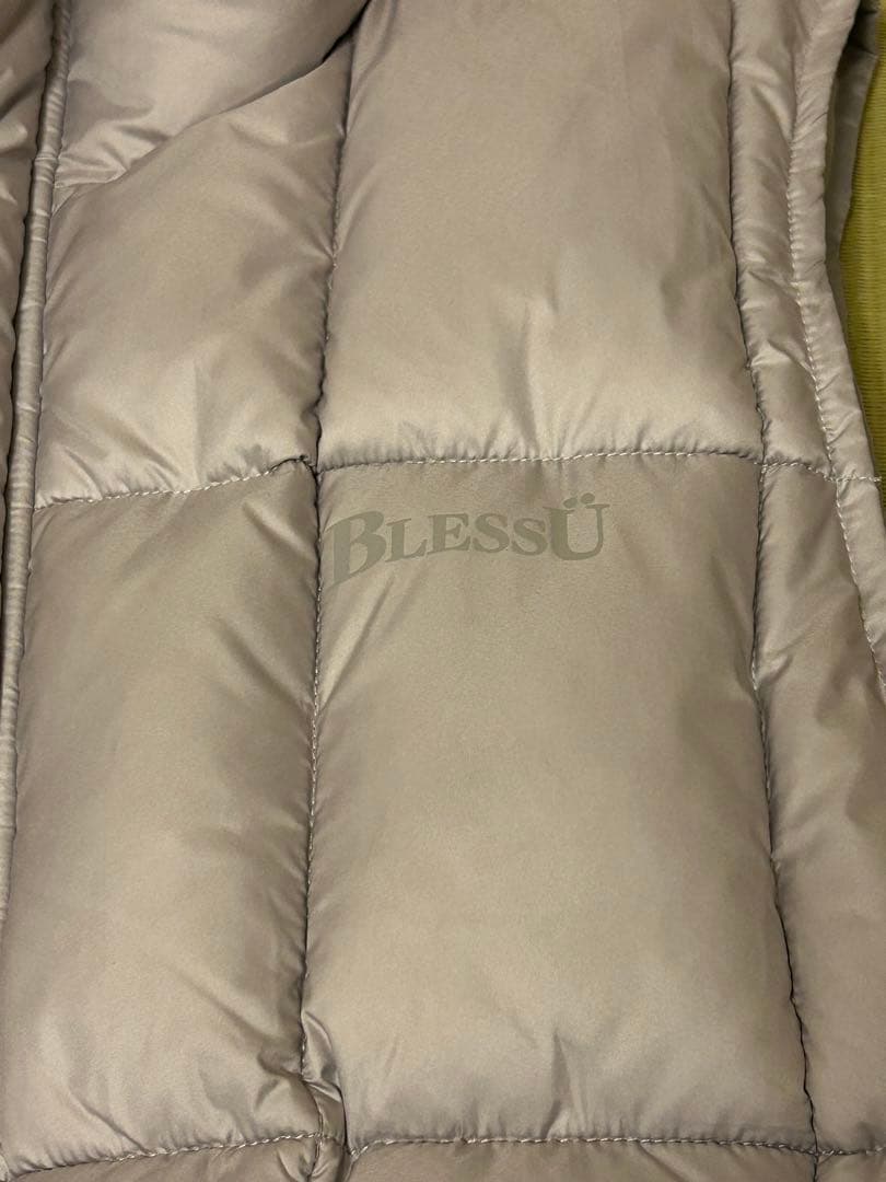 BLESS U ブレスユー ダウンベスト かつき着用