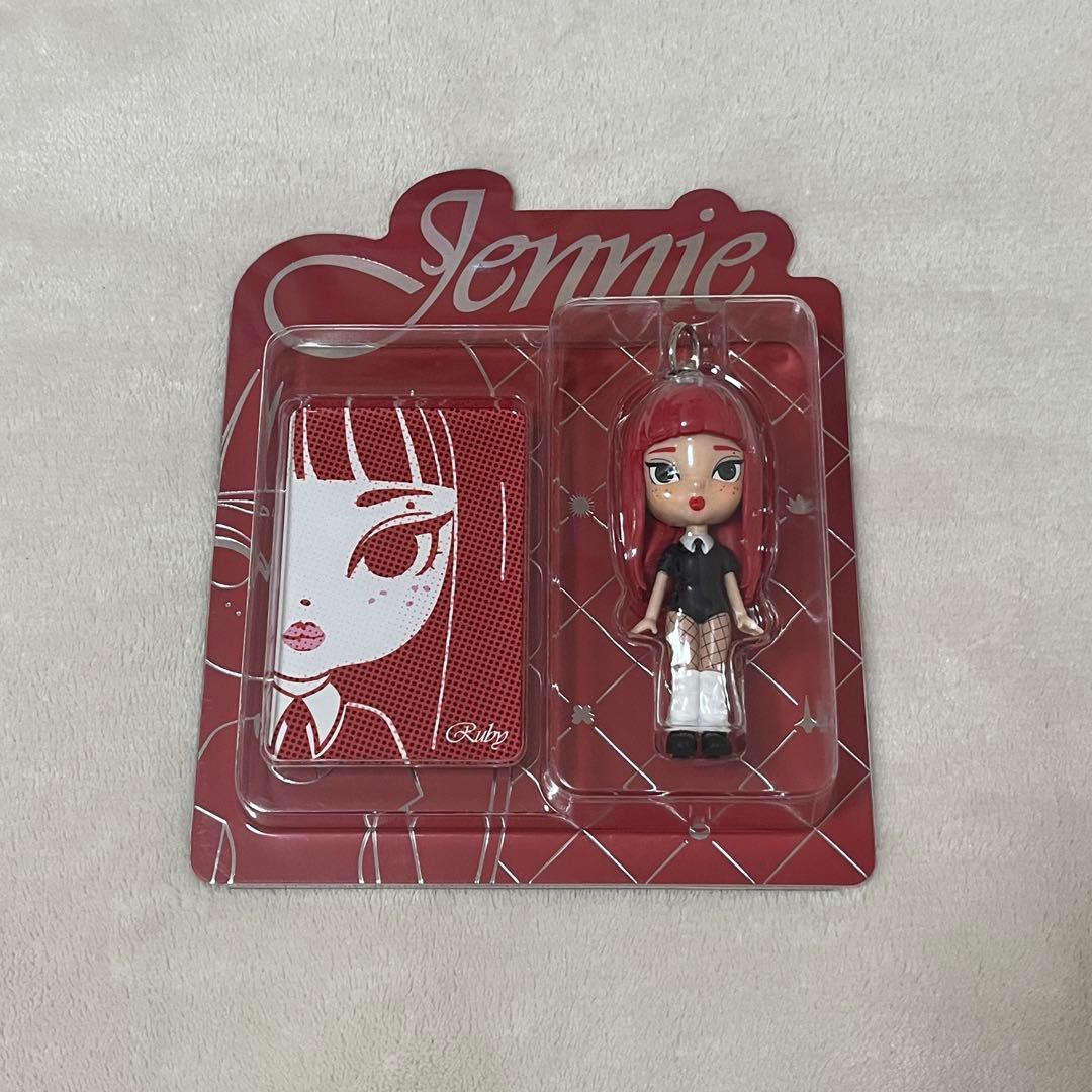 BLACKPINK JENNIE Ruby フィギュア キーチェーン ジェニ