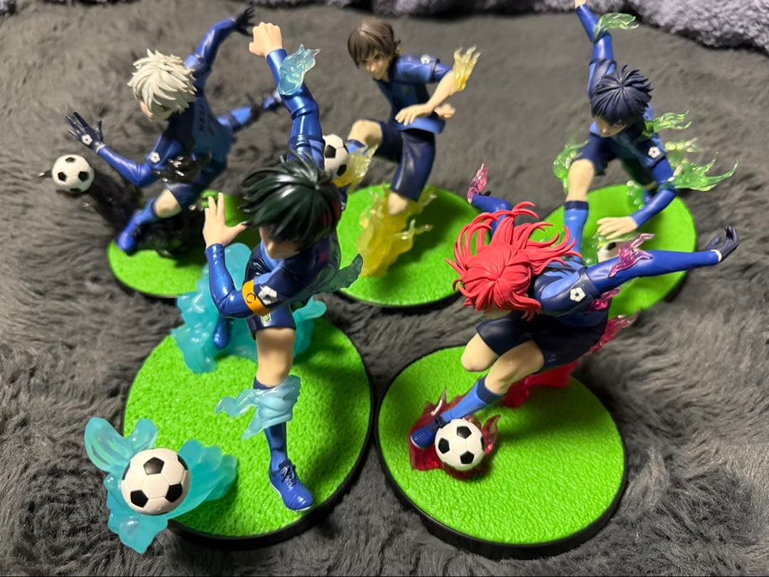 ブルーロック 一番くじ フィギュア 潔世一 千切豹馬 凪誠士郎 蜂楽廻 糸師凛