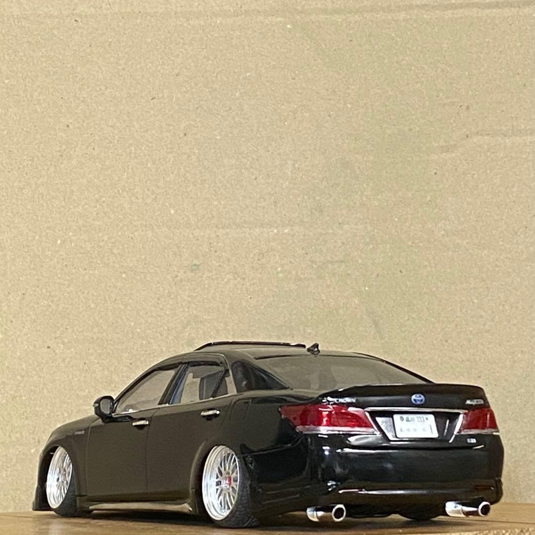 プラモデル完成品　 アオシマ 1/24 クラウンロイヤル　 21マジェスタ化