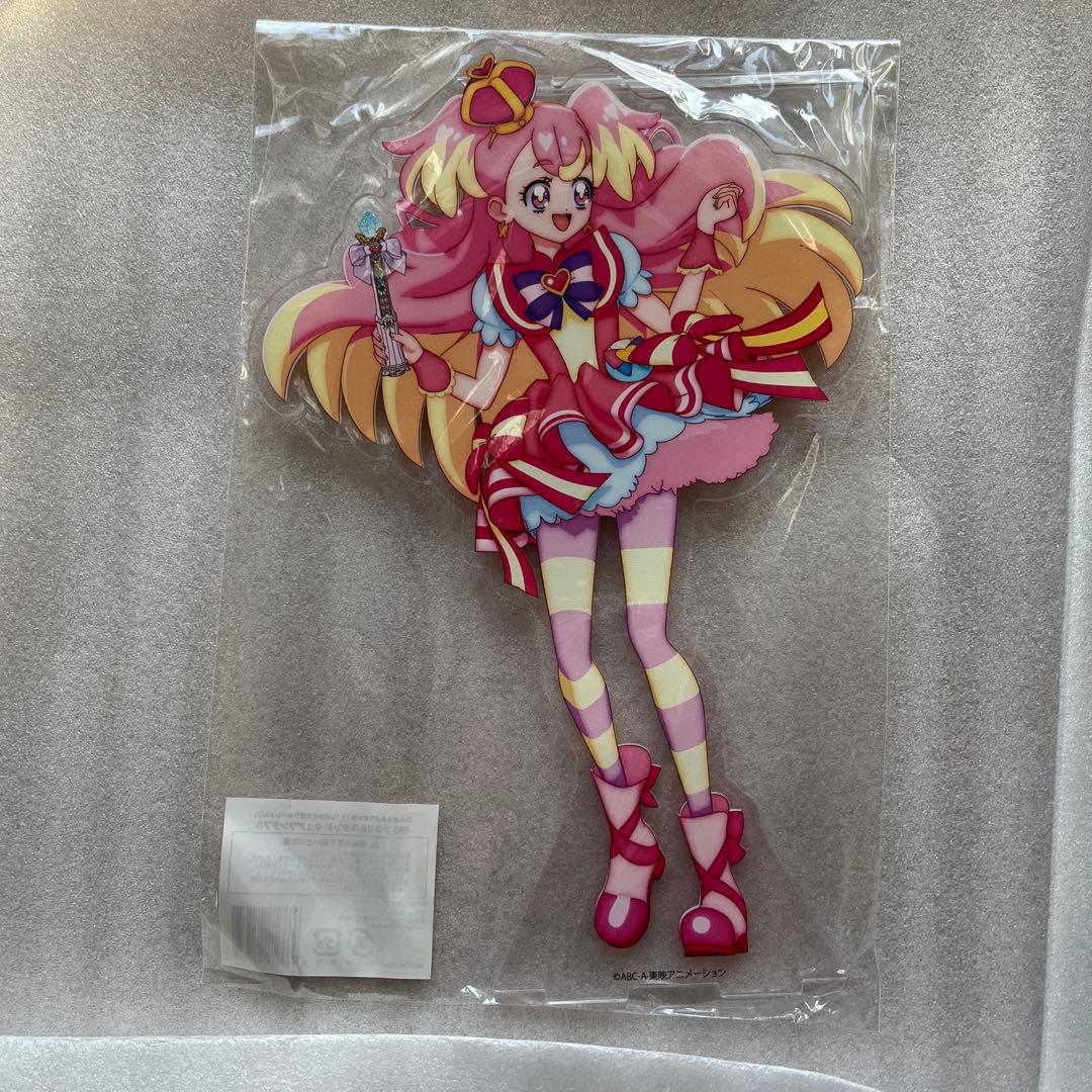 わんだふるぷりきゅあ　bigアクリルスタンド　ED しあわせえぼりゅ〜しょん