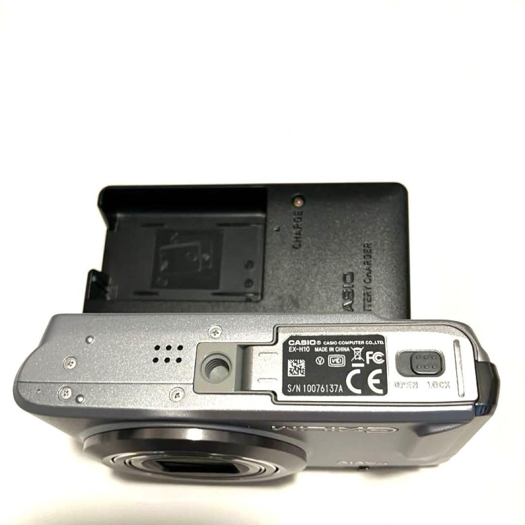 CASIO EXILIM EX-H10 コンパクトデジタルカメラ