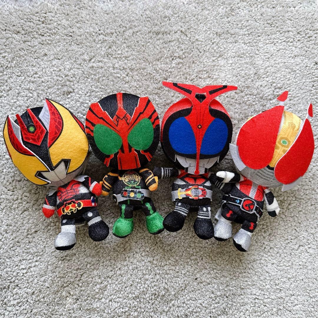 仮面ライダー　chibi ぬいぐるみ　4体セット