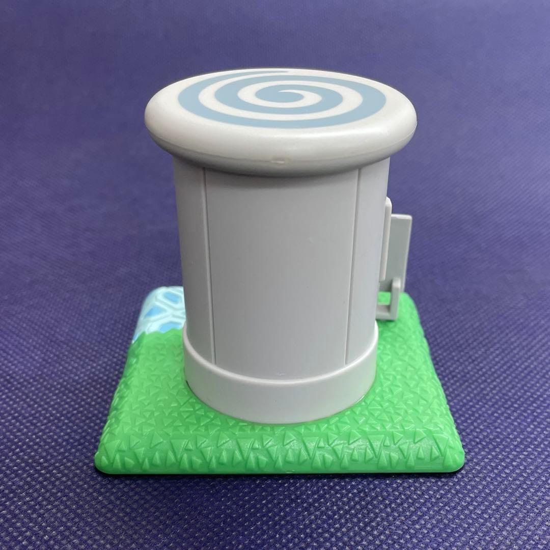 どうぶつの森　森をつくろう！H-5 森の交番 おまわりさん ミニチュア　レア