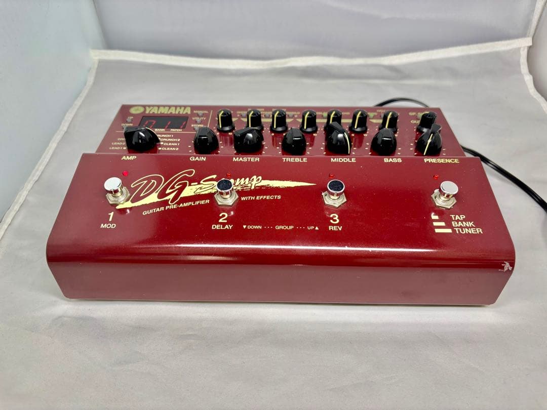 YAMAHA DG-Stomp ギタープリアンプ【取り扱い説明書付き】