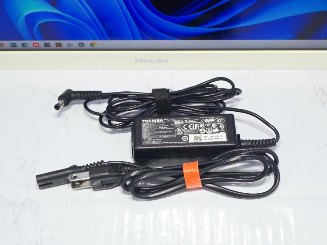 ◆保証◆東芝　Dynabook S73/HS　★快速SSD240G　メモリ8G