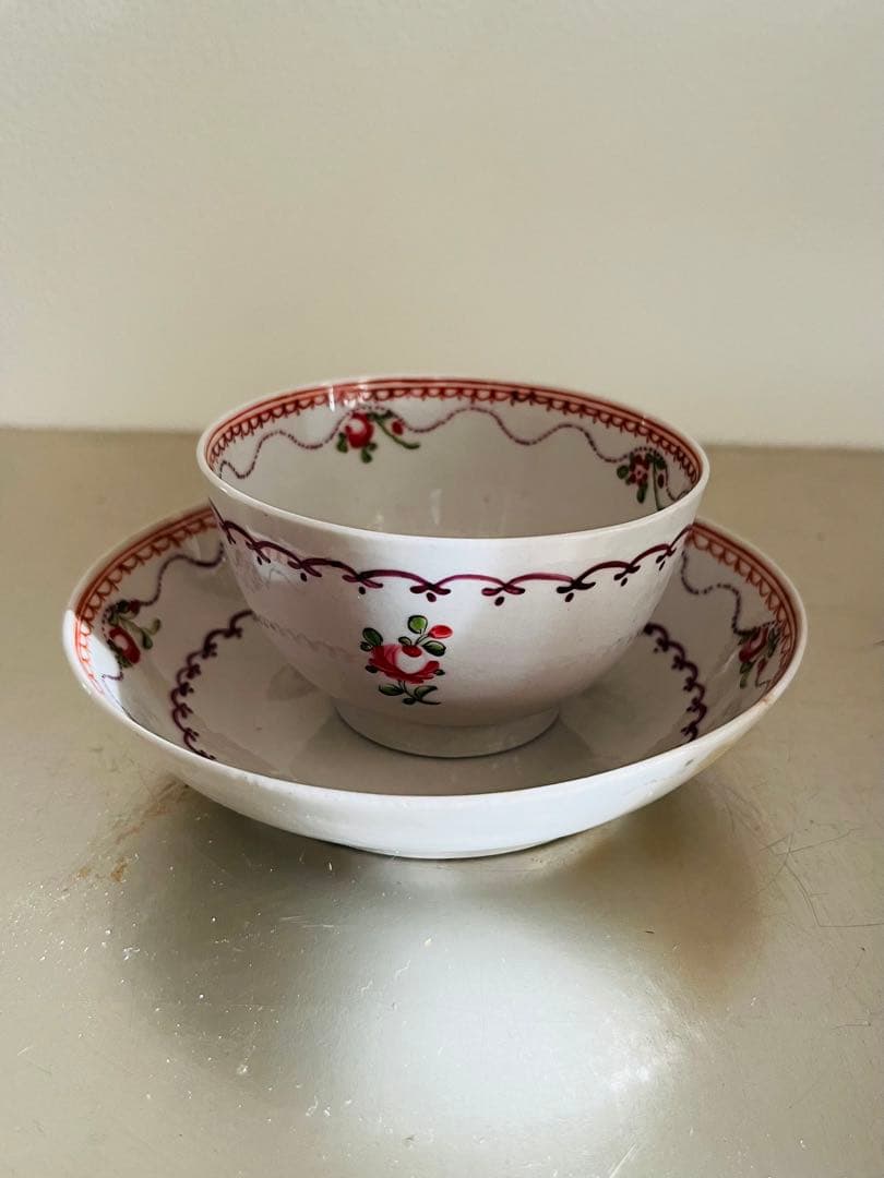 アンティーク　手描きカップ&ソーサー　ｃ/ｓ　イギリス