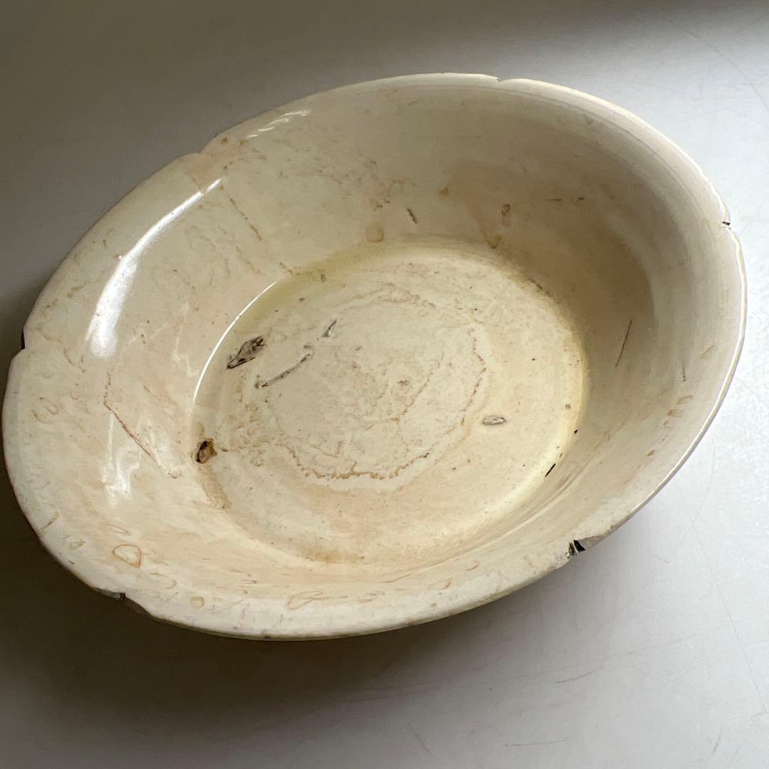 中国宋時代　白磁輪花鉢　口径13.7㎝　東Y8-0123☆2Fタサチ