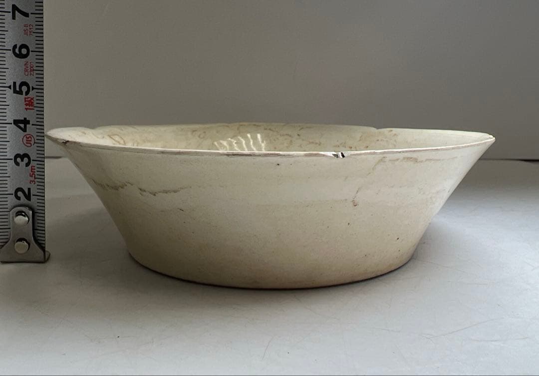 中国宋時代　白磁輪花鉢　口径13.7㎝　東Y8-0123☆2Fタサチ