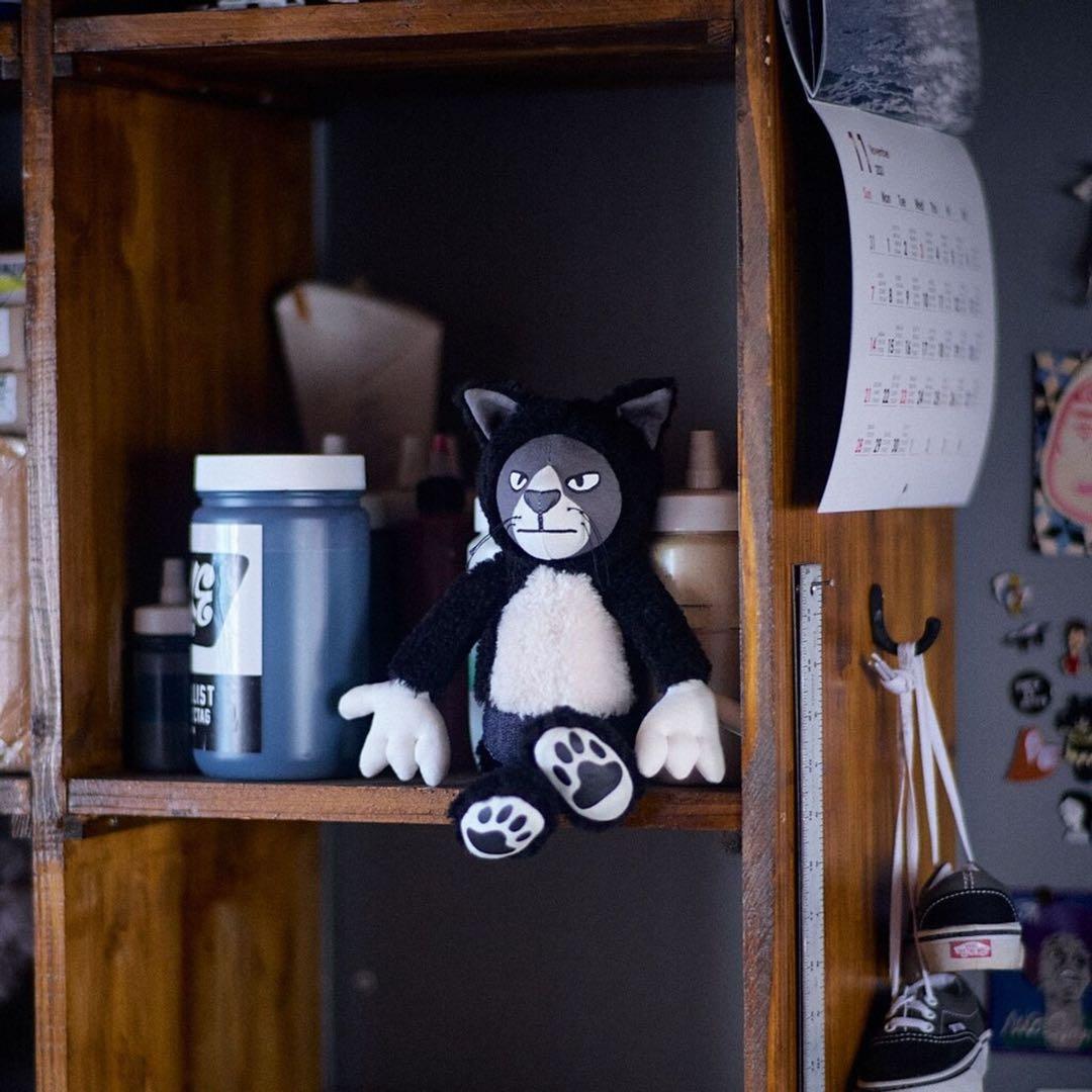 【ACME FURNITURE】花井氏STUFFED CAT with BOX