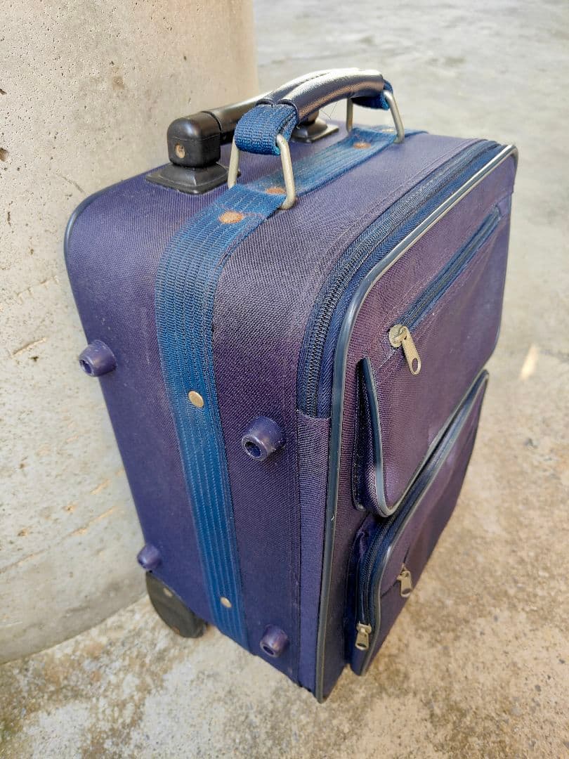 航空会社仕様スーツケース濃紺 ヴィンテージ　1980年代