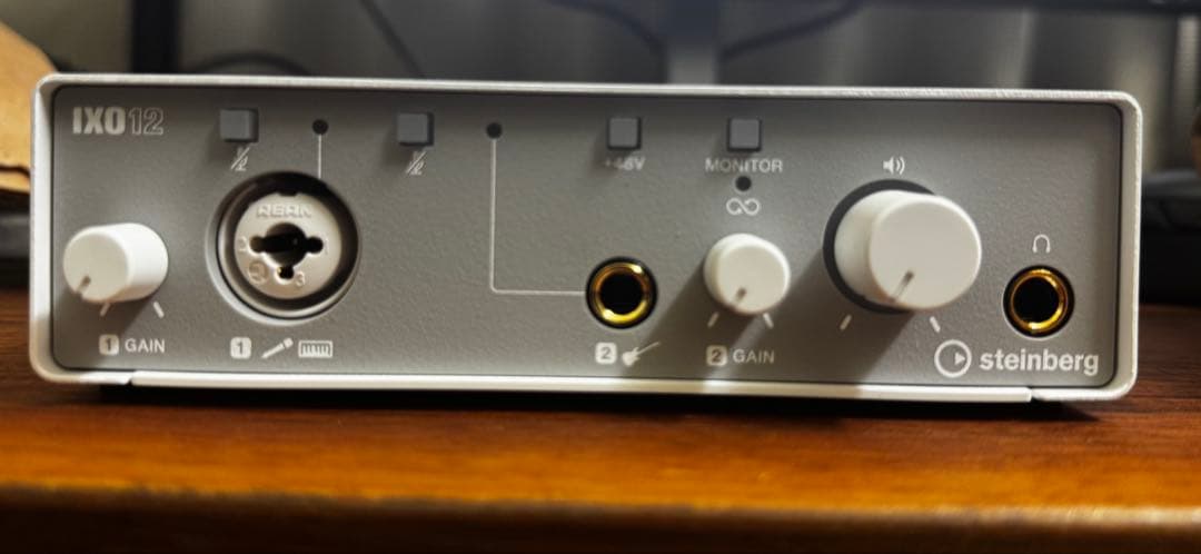 steinberg IXO12 オーディオインターフェイス