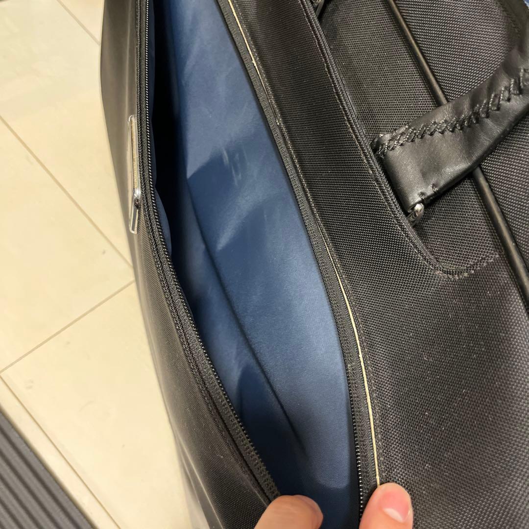 【最終値下げ】交渉OK【美品／日本未発売】TUMI ブラックキャリーケース