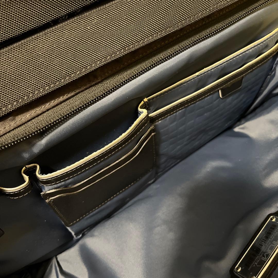 【最終値下げ】交渉OK【美品／日本未発売】TUMI ブラックキャリーケース