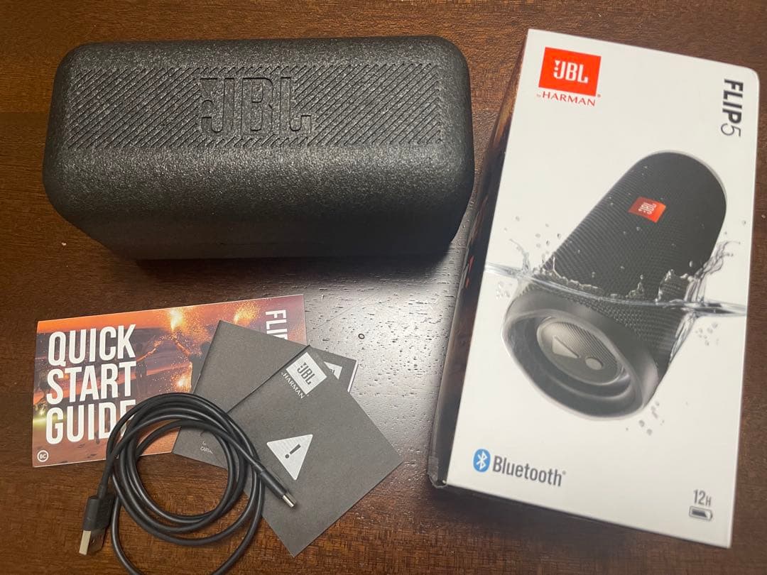 美品　JBL FLIP5 ワイヤレス　Bluetoothスピーカー　フリップ5
